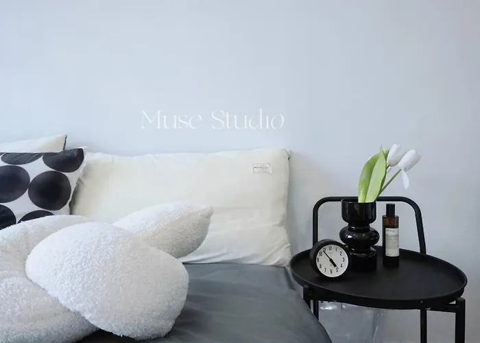 Muse Studio @Cbd With Pool